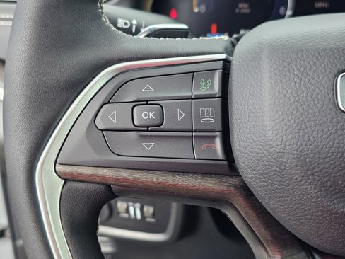 New 2026 Jeep Grand Cherokee L Limited RWD image 21