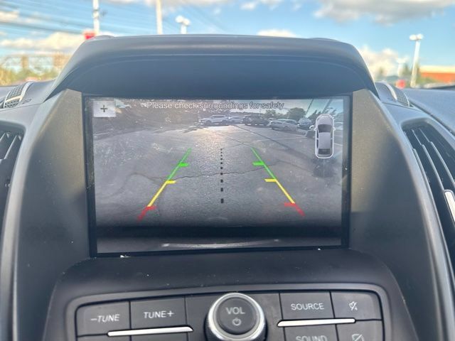 Used 2019 Ford Escape SEL AWD/4WD image 18