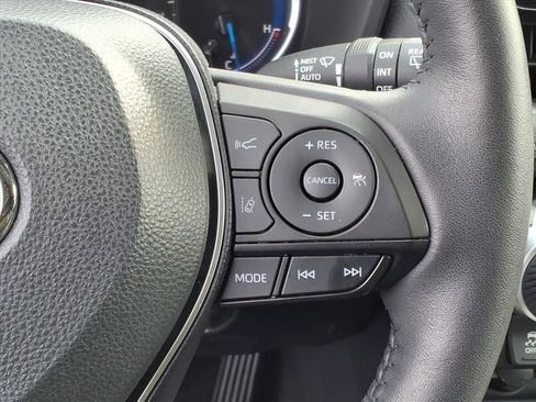 Certified 2023 Toyota RAV4 XLE Premium image 21