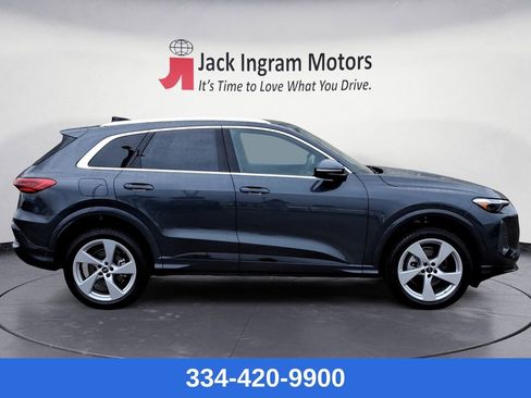 New 2025 Audi Q5 Premium Plus image 6