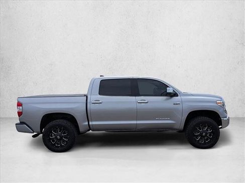 Used 2020 Toyota Tundra Limited w/ Limited Premium Package AWD/4WD image 4