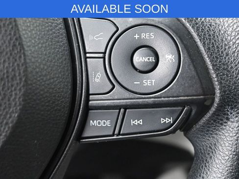 Used 2022 Toyota Corolla Cross L AWD/4WD image 16