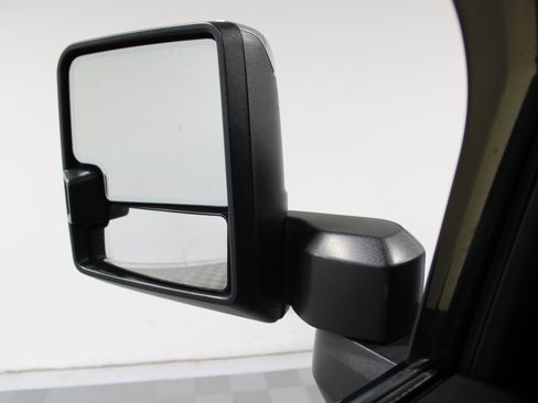 Used 2024 Chevrolet Silverado 2500 LTZ AWD/4WD image 18