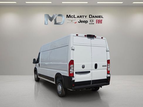 New 2026 RAM ProMaster 2500 FWD image 4