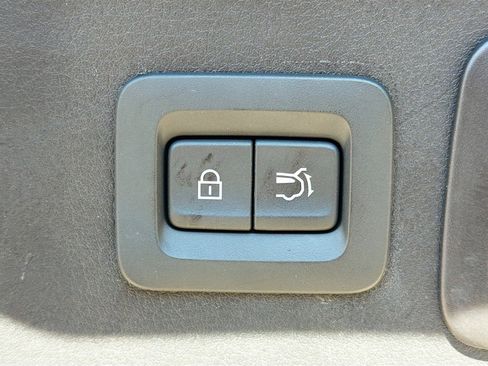 Used 2025 MAZDA CX-90 Plug-In Hybrid w/ Premium Plus image 13