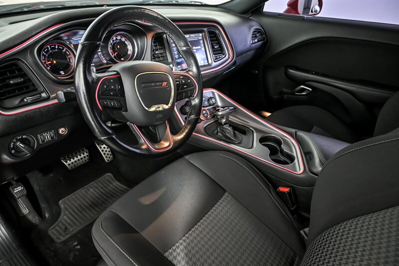 Used 2019 Dodge Challenger R/T Scat Pack RWD image 15