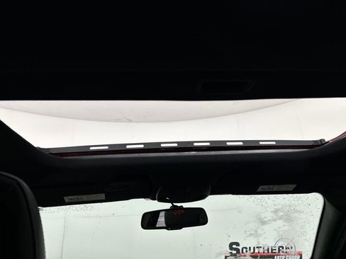 Used 2013 Dodge Avenger R/T w/ Sun/Sound Group image 19