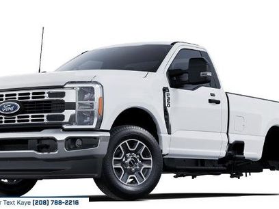 New 2025 Ford F350 XLT