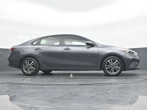Used 2024 Kia Forte LXS image 30