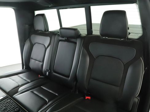 Used 2022 RAM 1500 Laramie AWD/4WD image 6