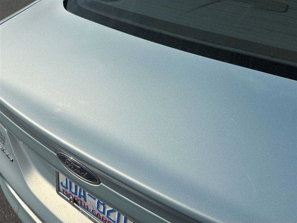 Used 2014 Ford Fusion SE w/ Equipment Group 502A FWD image 17