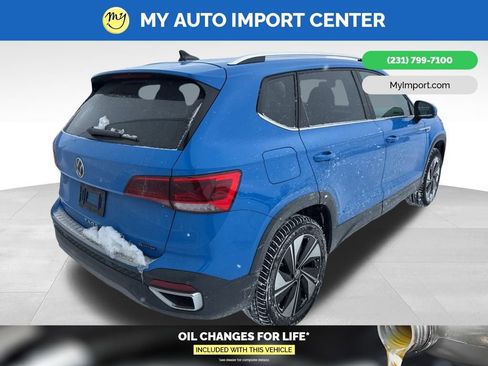 Used 2023 Volkswagen Taos SE image 5