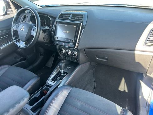 Used 2024 Mitsubishi Outlander Sport SE AWD/4WD image 34