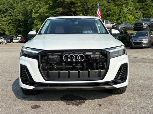 Used 2026 Audi Q7 3.0T Premium Plus AWD/4WD image 2