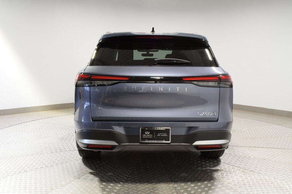 Certified 2027 INFINITI QX60 Luxe w/ Cargo Package AWD/4WD image 7