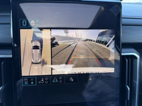 New 2026 GMC Acadia Elevation w/ Elevation Premium Package image 18