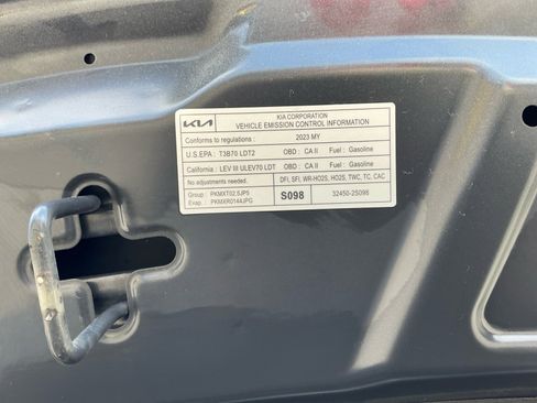 Used 2023 Kia Sorento EX FWD image 24