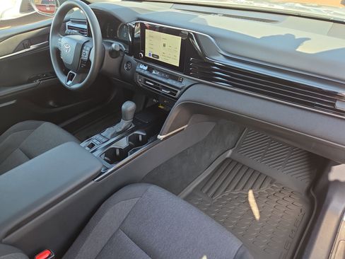 Certified 2025 Toyota Camry LE image 17