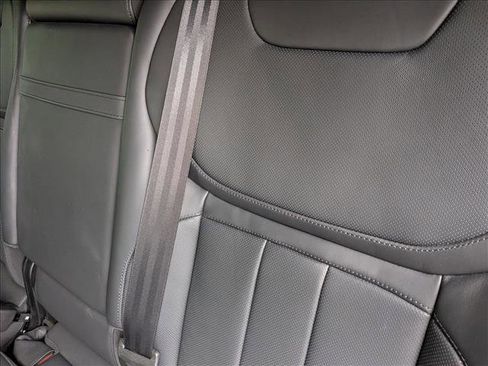 Certified 2023 Land Rover Range Rover Sport SE image 16