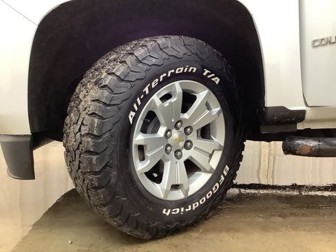 Used 2018 Chevrolet Colorado LT w/ LT Convenience Package image 30