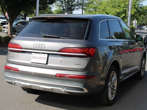 Used 2022 Audi Q7 3.0T Premium Plus AWD/4WD image 4
