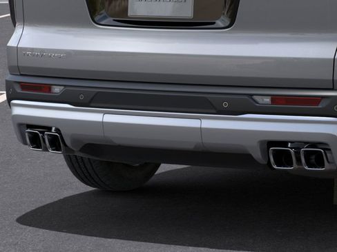 New 2025 Chevrolet Traverse LT image 14