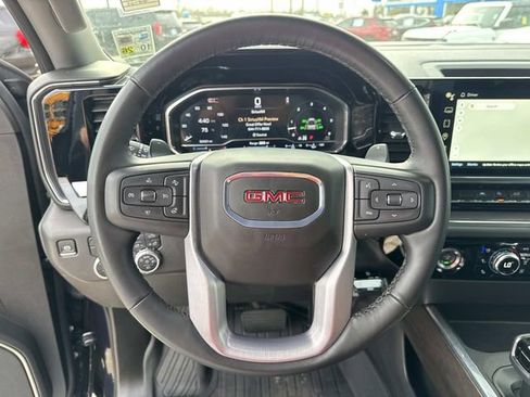 Used 2024 GMC Sierra 1500 SLT image 45