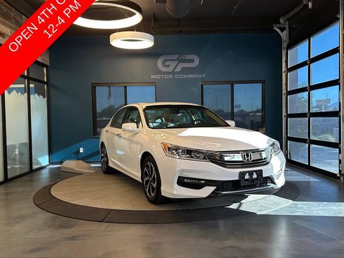 Used 2017 Honda Accord EX-L image 1