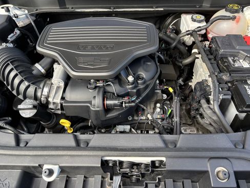 Used 2021 Cadillac XT5 Premium Luxury image 36