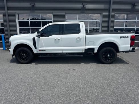 Used 2025 Ford F250 Lariat w/ Lariat Ultimate Package AWD/4WD image 2