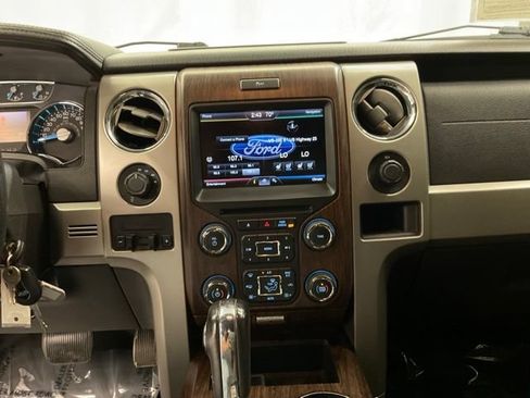 Used 2014 Ford F150 Lariat w/ Equipment Group 502A Luxury AWD/4WD image 17