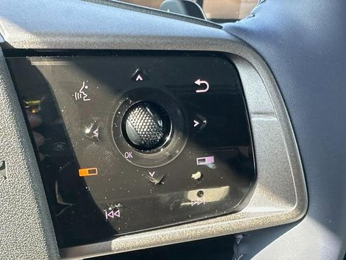 New 2026 Nissan Leaf Platinum+ w/ Cargo Package (Platinum+) image 14