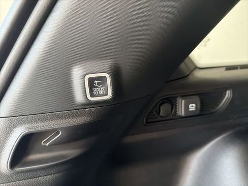 New 2026 Jeep Grand Cherokee Altitude image 30