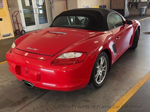 Used 2005 Porsche Boxster RWD image 4