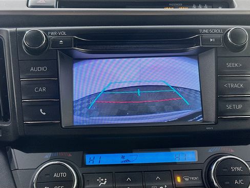 Used 2018 Toyota RAV4 XLE image 22