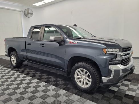 Used 2019 Chevrolet Silverado 1500 LT w/ All-Star Edition AWD/4WD image 11