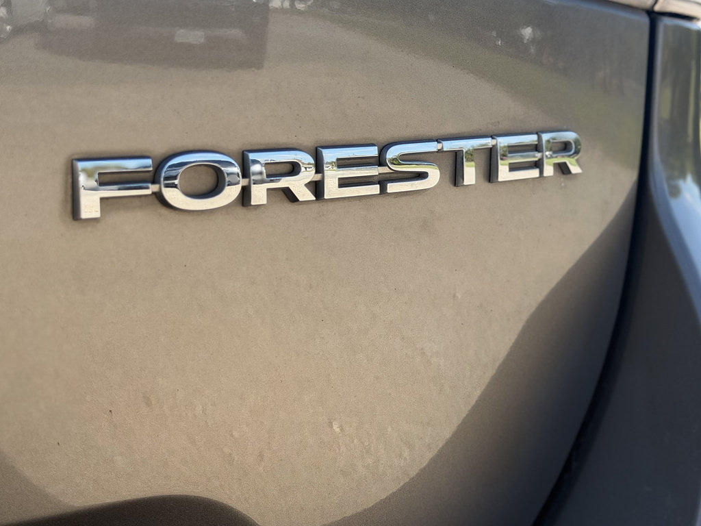 Used 2021 Subaru Forester Limited w/ Popular Package #3 AWD/4WD image 6