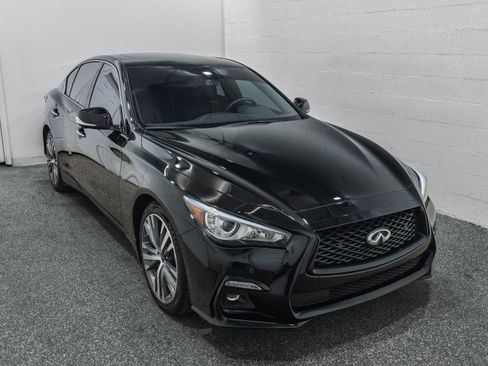 Used 2023 INFINITI Q50 Sensory image 2
