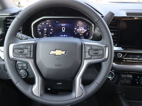 New 2026 Chevrolet Silverado 2500 LT w/ All Star Edition AWD/4WD image 7