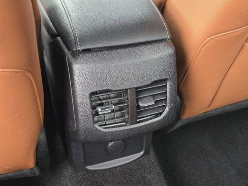 Used 2020 Ford Fusion Titanium image 28