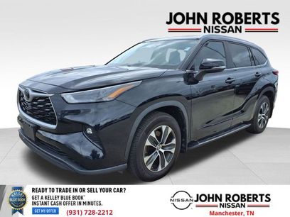 Used 2023 Toyota Highlander XLE