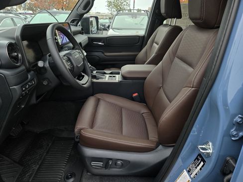 New 2026 Toyota Land Cruiser image 10