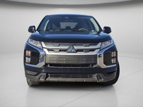 Used 2023 Mitsubishi Outlander Sport ES image 3