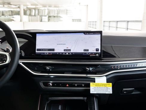 New 2026 BMW X5 xDrive50e image 12