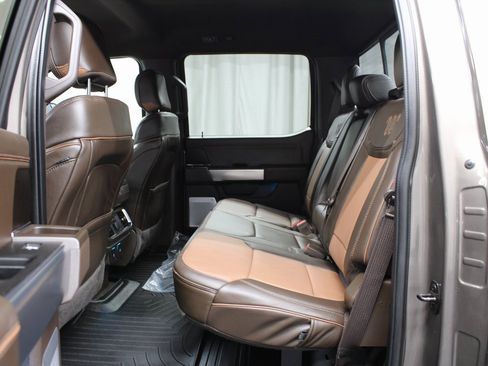 Used 2022 Ford F150 King Ranch image 10