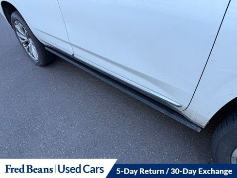 Used 2021 GMC Yukon Denali w/ Denali Ultimate Package image 11