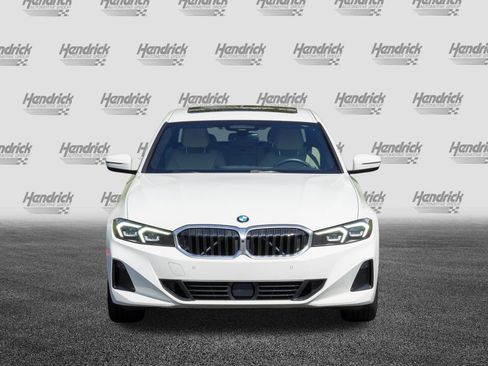 Certified 2024 BMW 330i Sedan RWD image 3