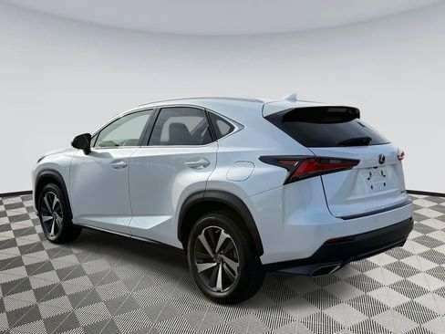 Used 2019 Lexus NX 300 FWD image 4