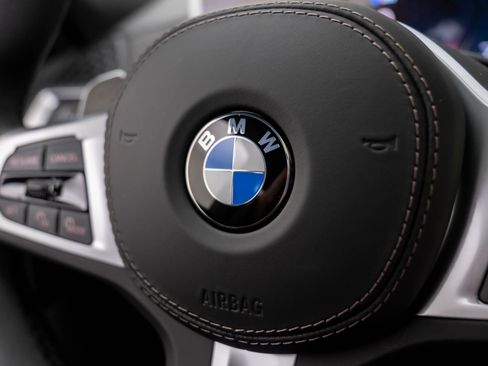 New 2026 BMW X6 xDrive40i w/ Executive Package image 24