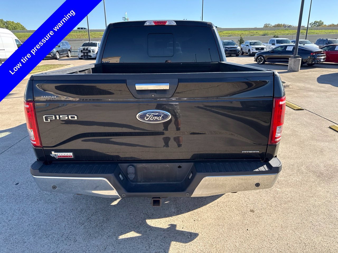 Used 2015 Ford F150 XLT w/ Equipment Group 302A Luxury RWD image 10